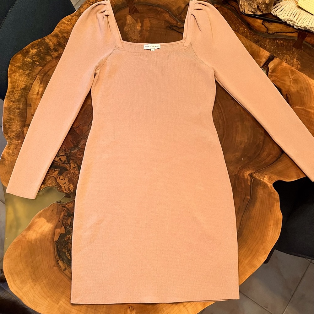 Express x negin mirsalehi.  Size M. Light pink.